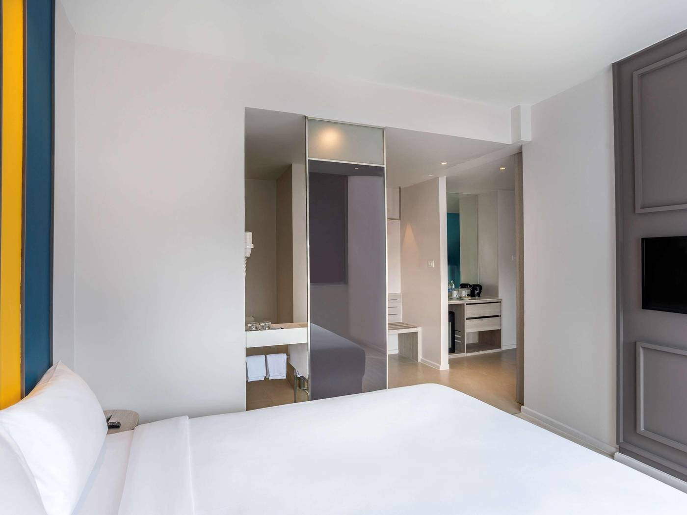 ibis-Styles-Phuket-City-Room-17