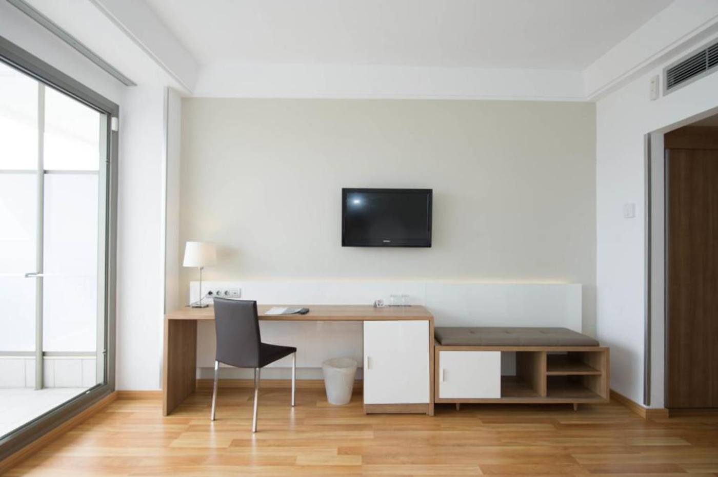 RH-Bayren---Spa-Room-18