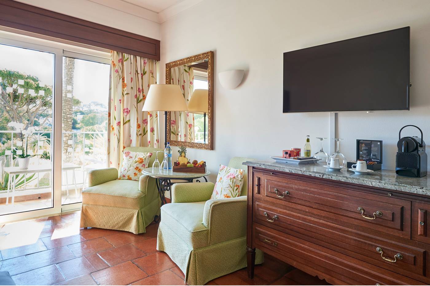 Dona-Filipa-Hotel-Room-26