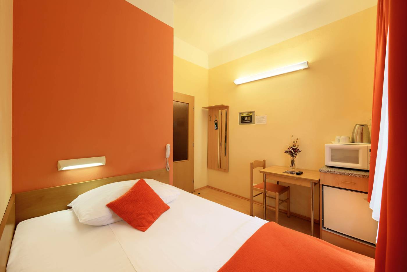 Residence Tabor-Czech Republic-PRAGUE-Room-9