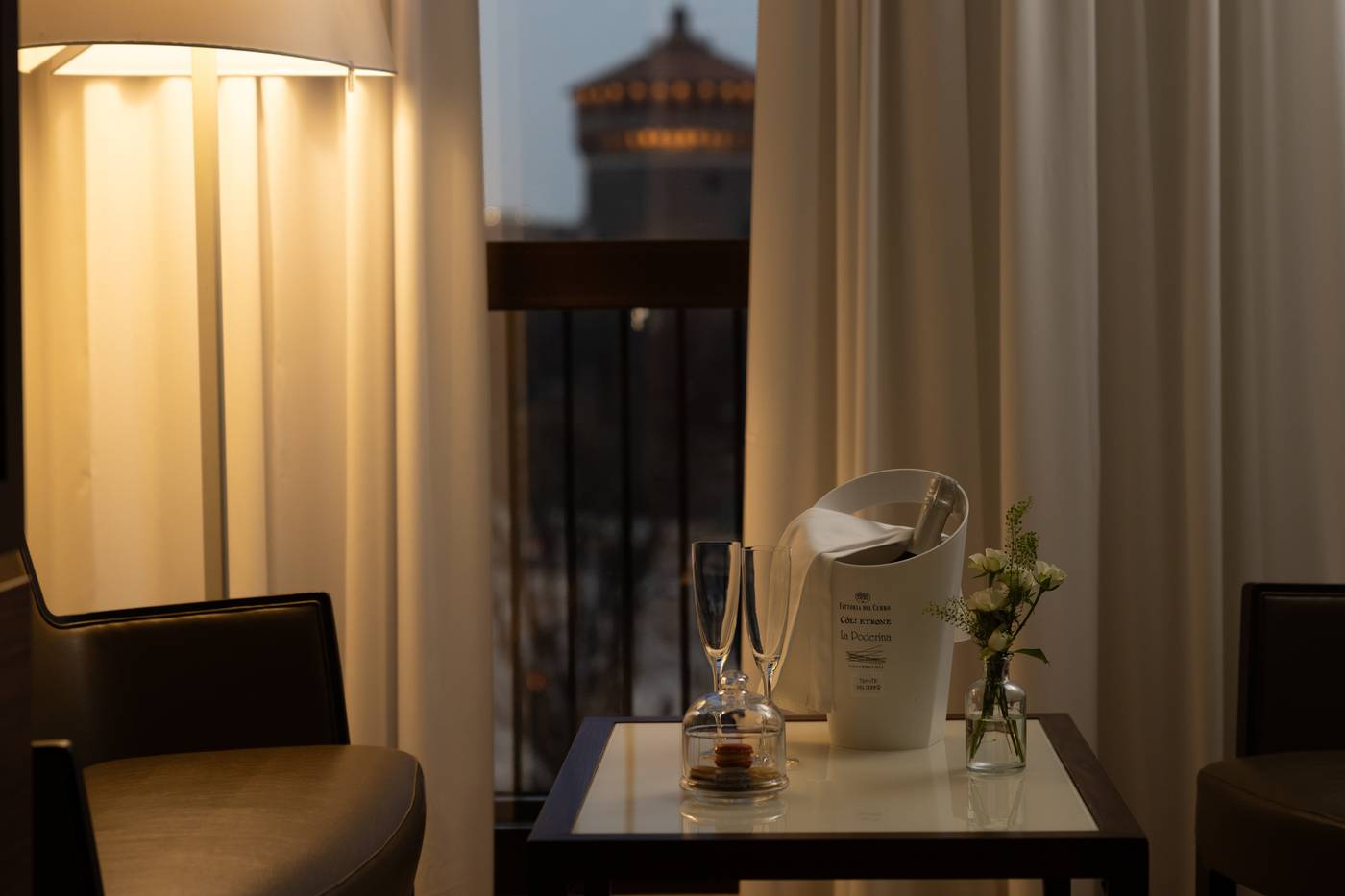 Unahotels-Cusani-Milano-Room-11