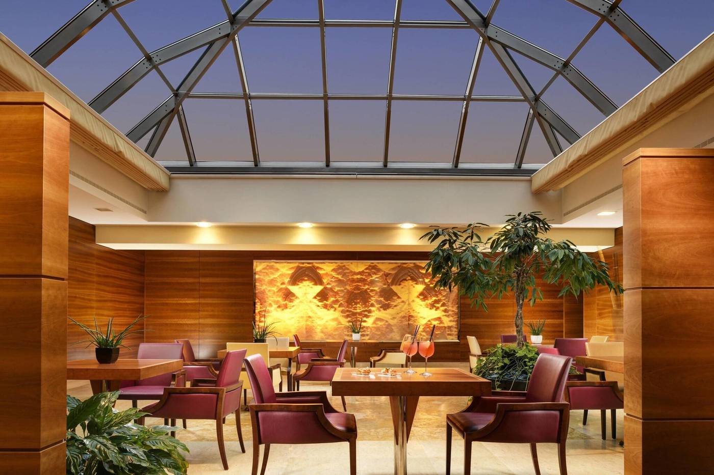 Four-Points-by-Sheraton-Siena-Lobby-3