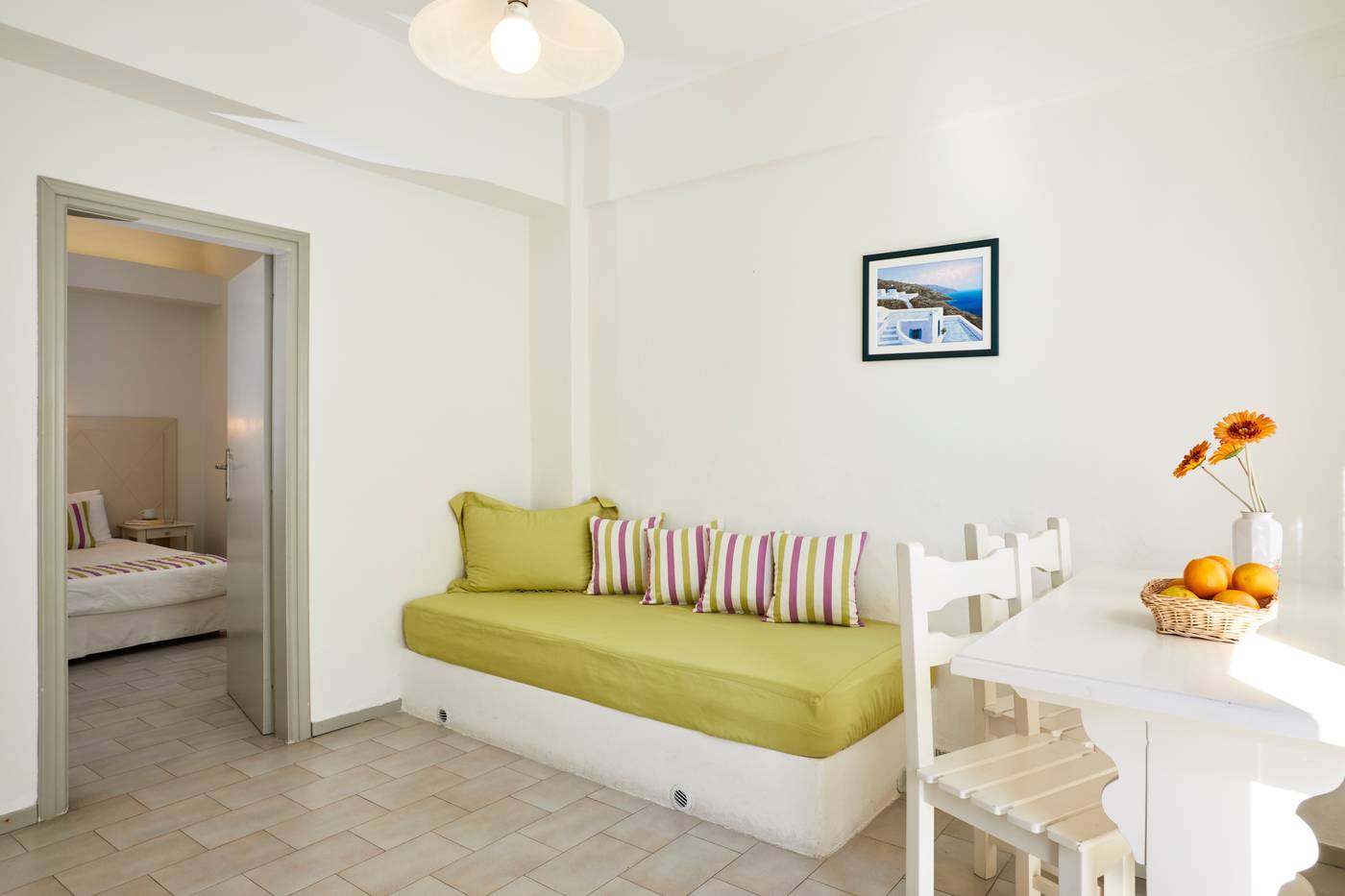 Nissos-Thira-Room-21