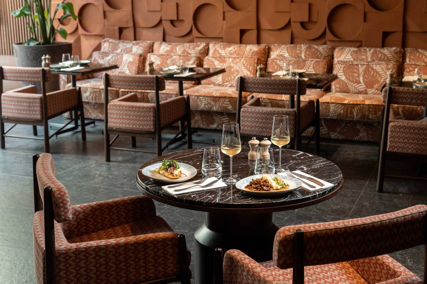 Evolution-Valbom-Restaurant-19