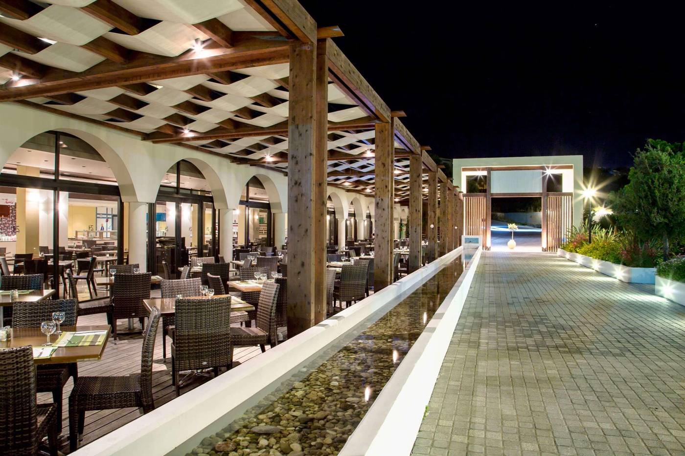 Sol-Cosmopolitan-Rhodes-Restaurant-19