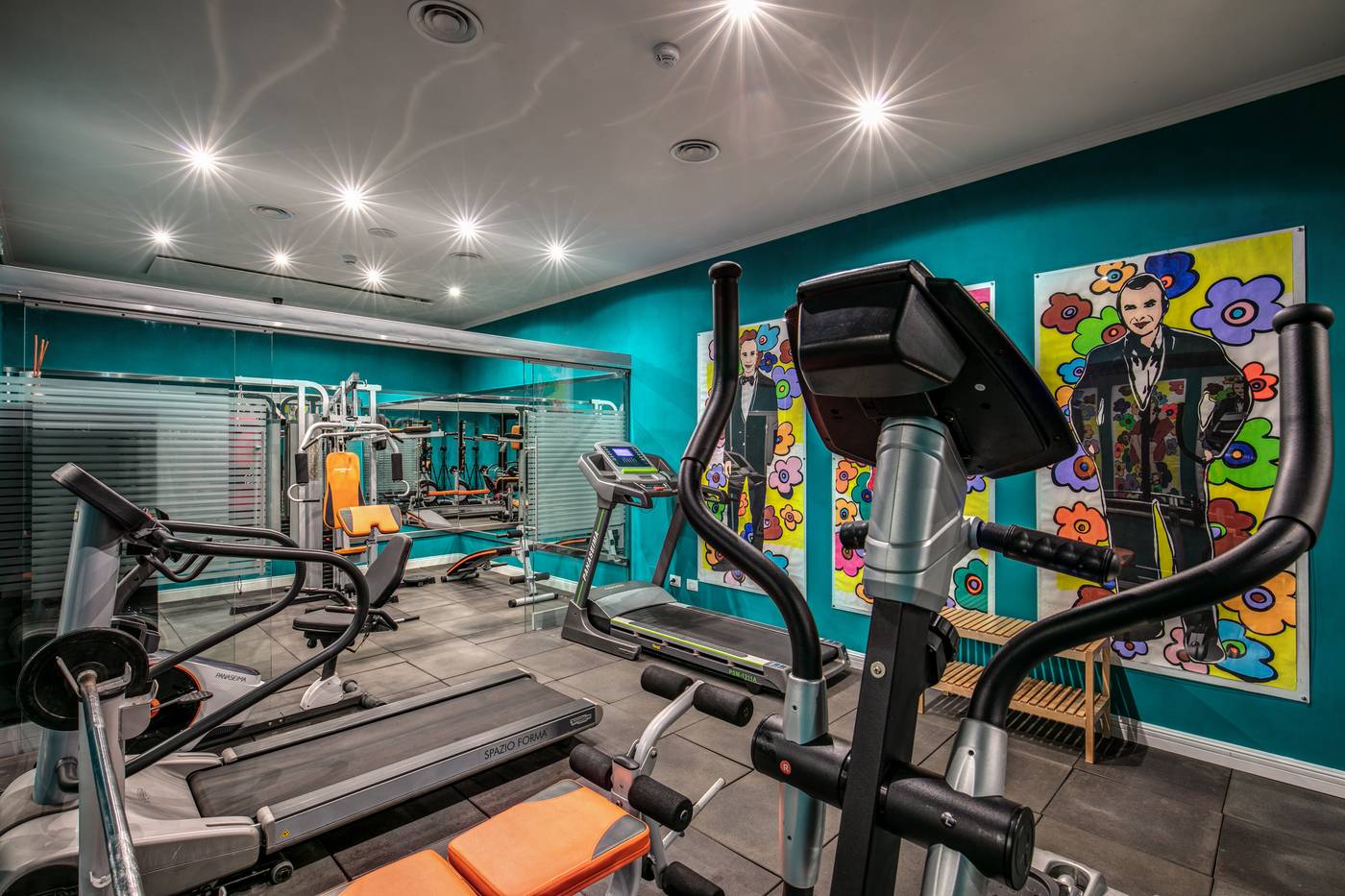 Hotel-87-Eightyseven-Sports-and-Entertainment-68