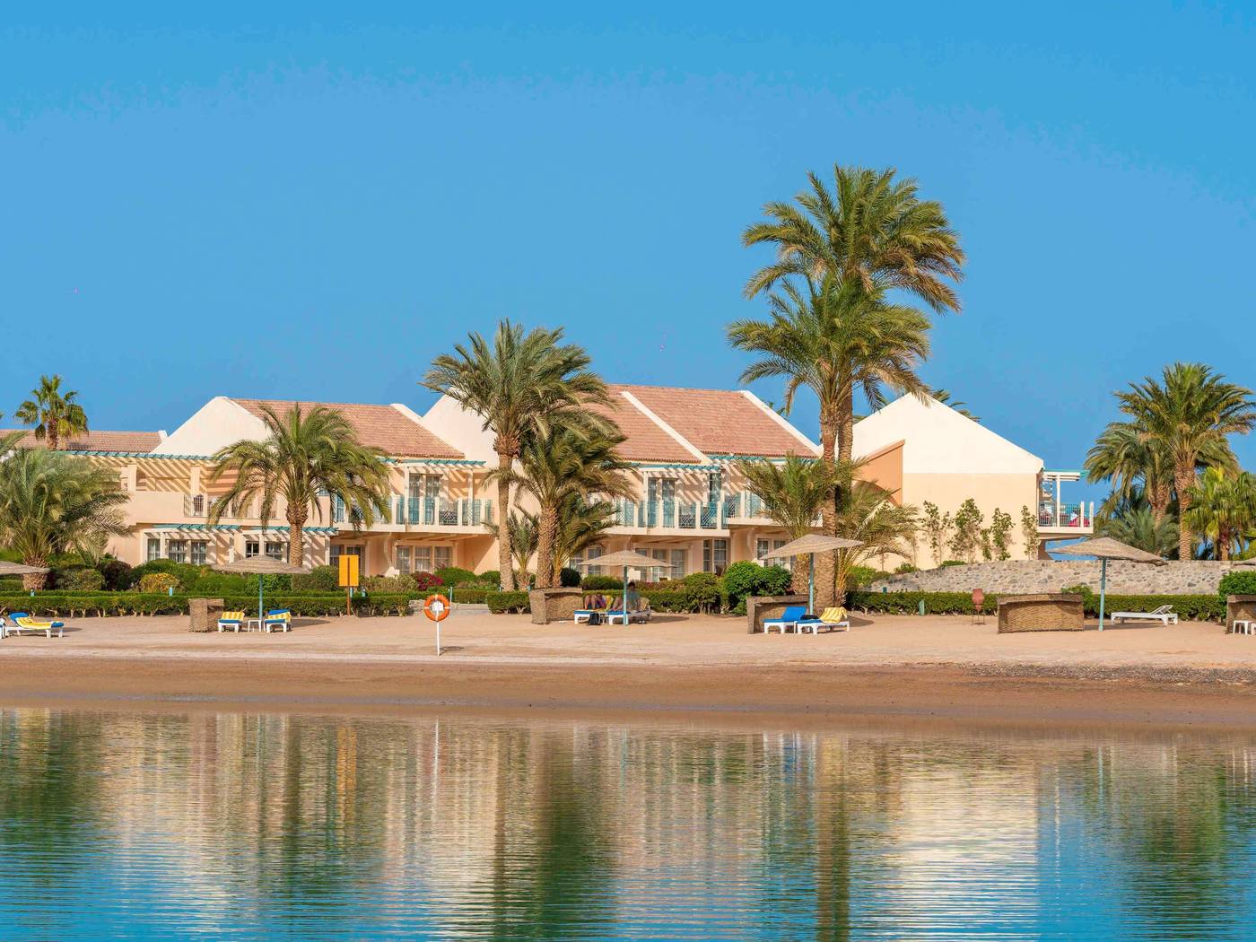 Movenpick-Resort---Spa-El-Gouna-Room-48
