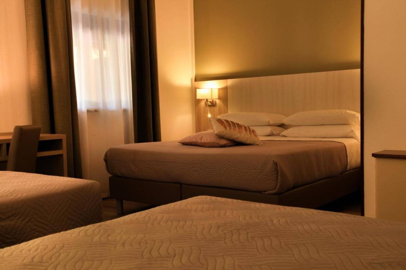 Pausania-Inn-Room-22