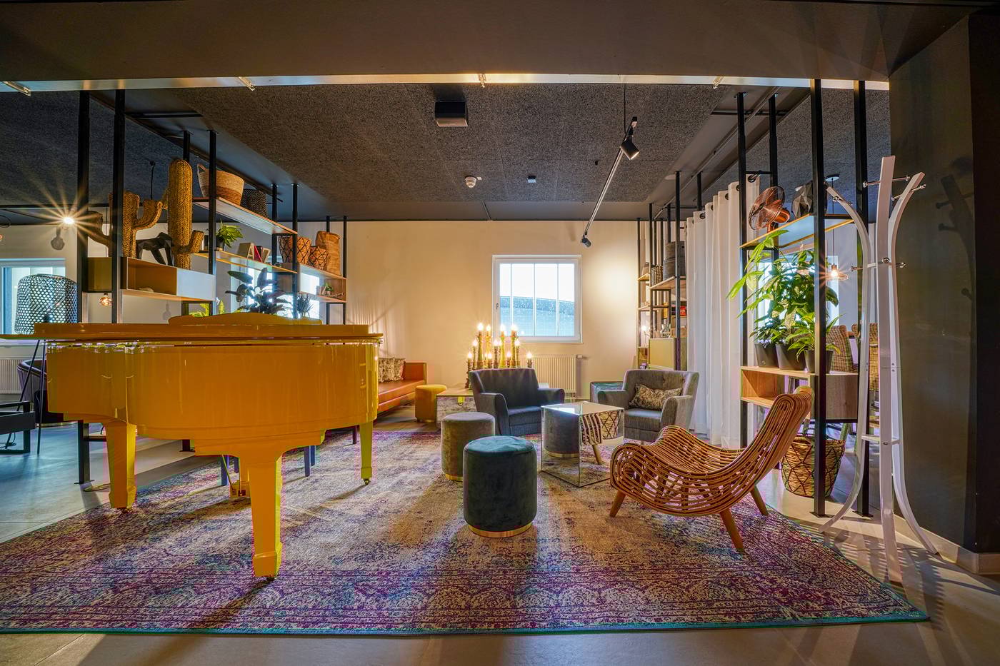 Vienna House Easy by Wyndham Augsburg-Germany-AUGSBURG-Lobby-4