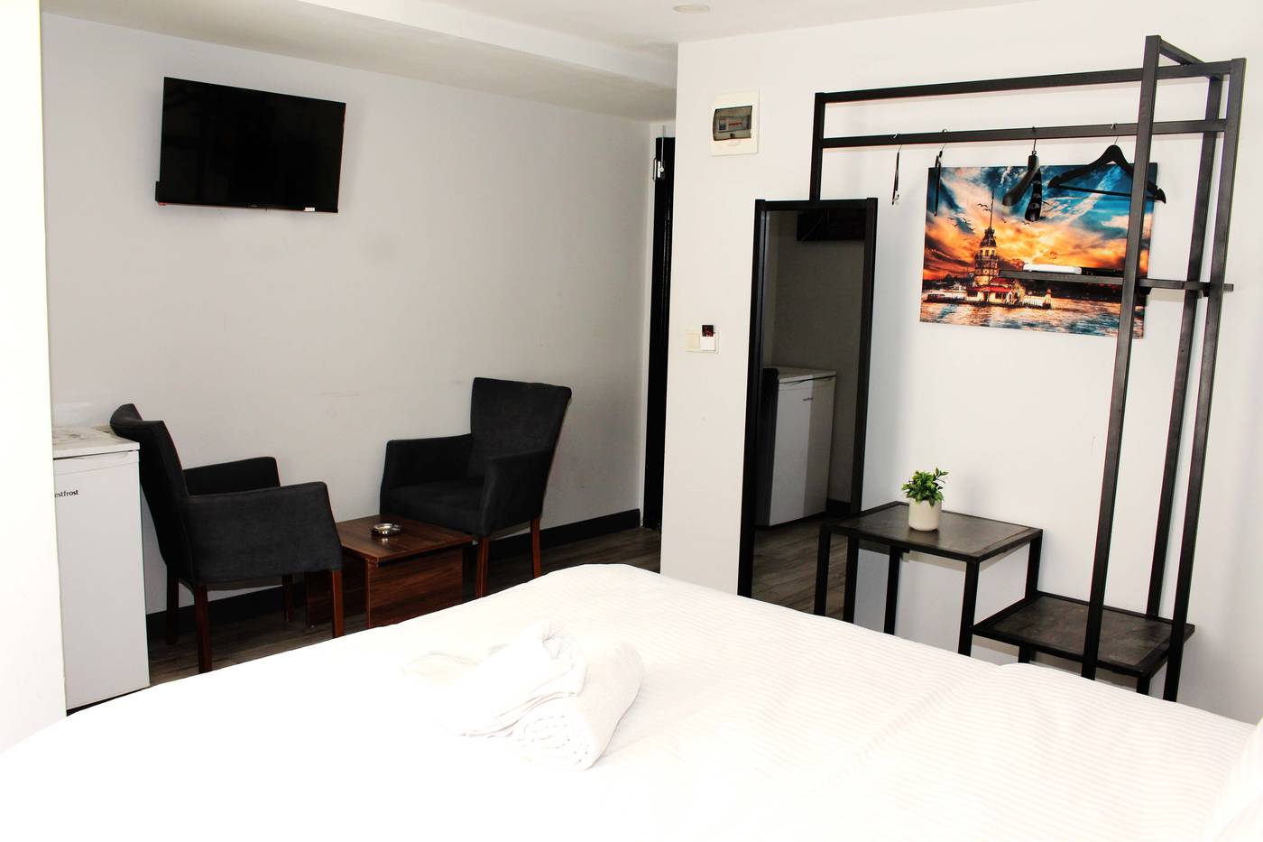 Avist-Hotel-Room-24
