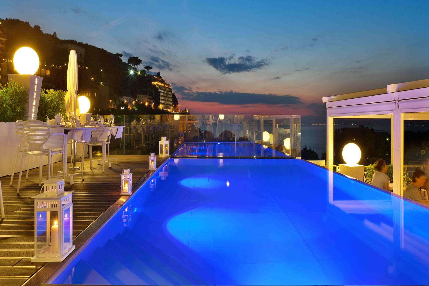 Rivage-Hotel-Pool-3