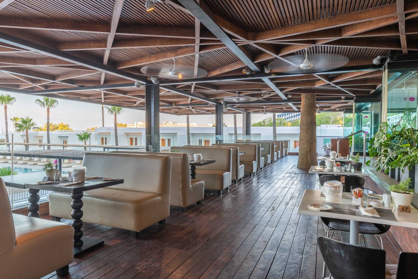 Napa-Mermaid-Hotel-Restaurant-44