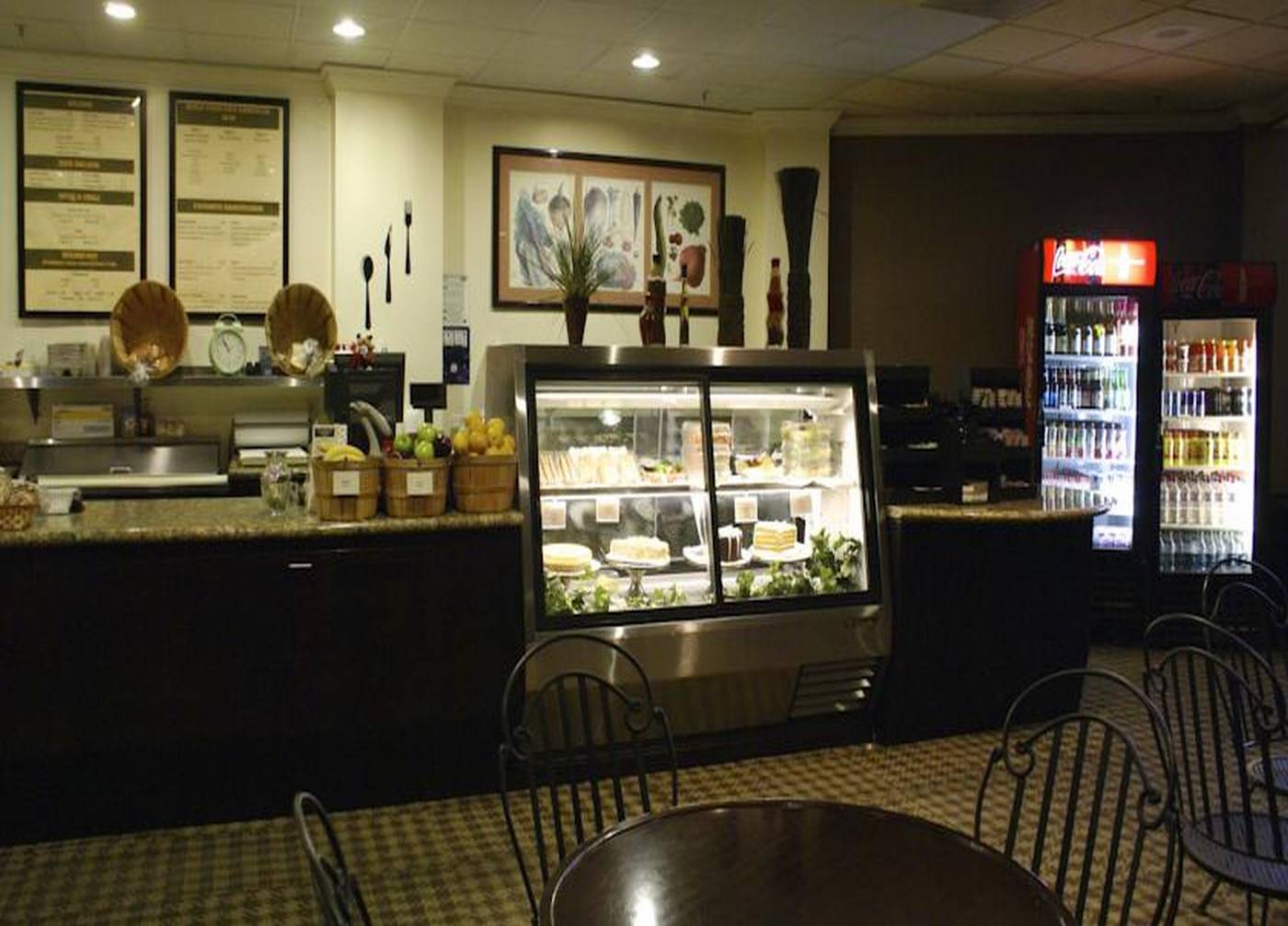 Anaheim-Majestic-Garden-Hotel-Restaurant-28