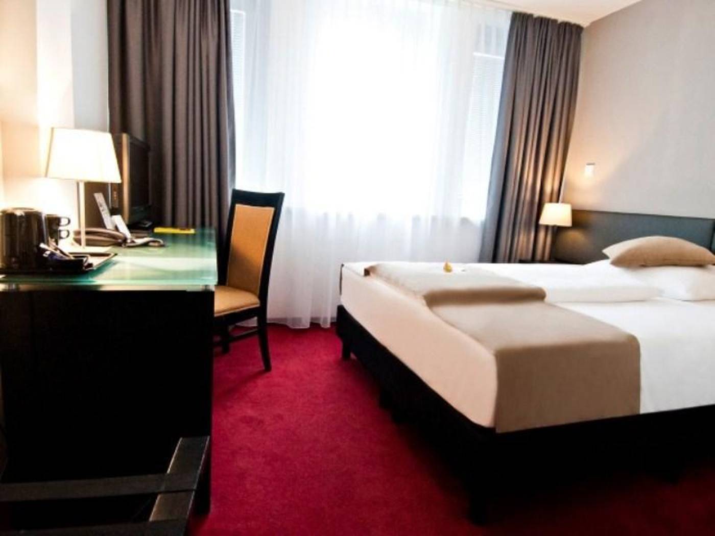 The Corner Hotel - Germany - FRANKFURT AM MAIN - Room - 0