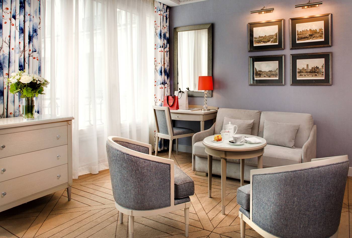 Rochester-Champs-Elysees-Room-42