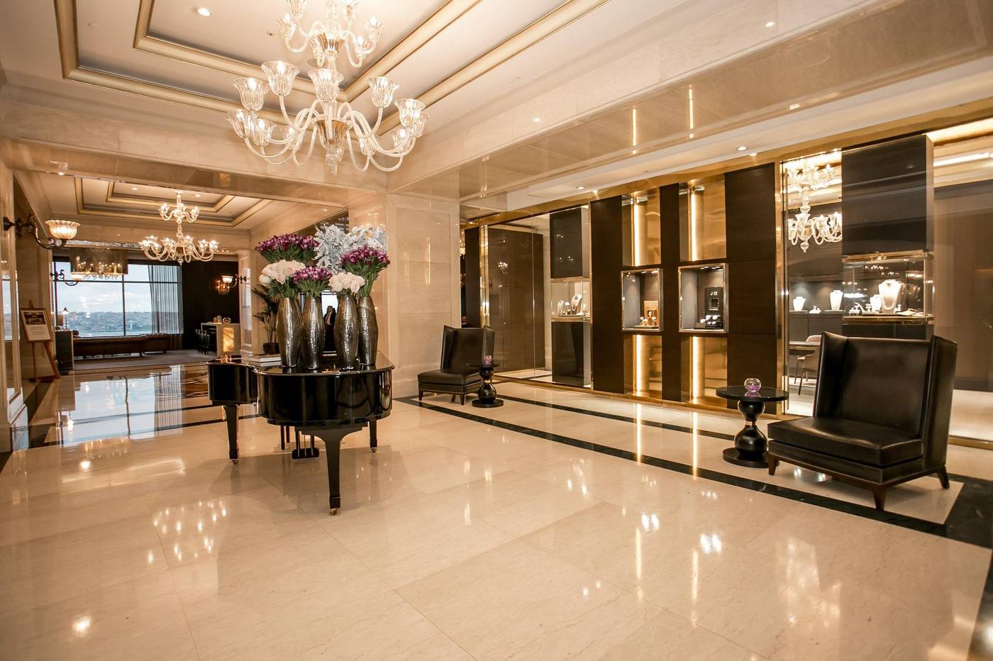 The-Ritz-Carlton-Istanbul-Lobby-30