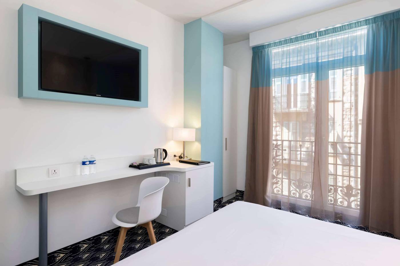 Hotel-Byakko-Nice-Centre-Room-24
