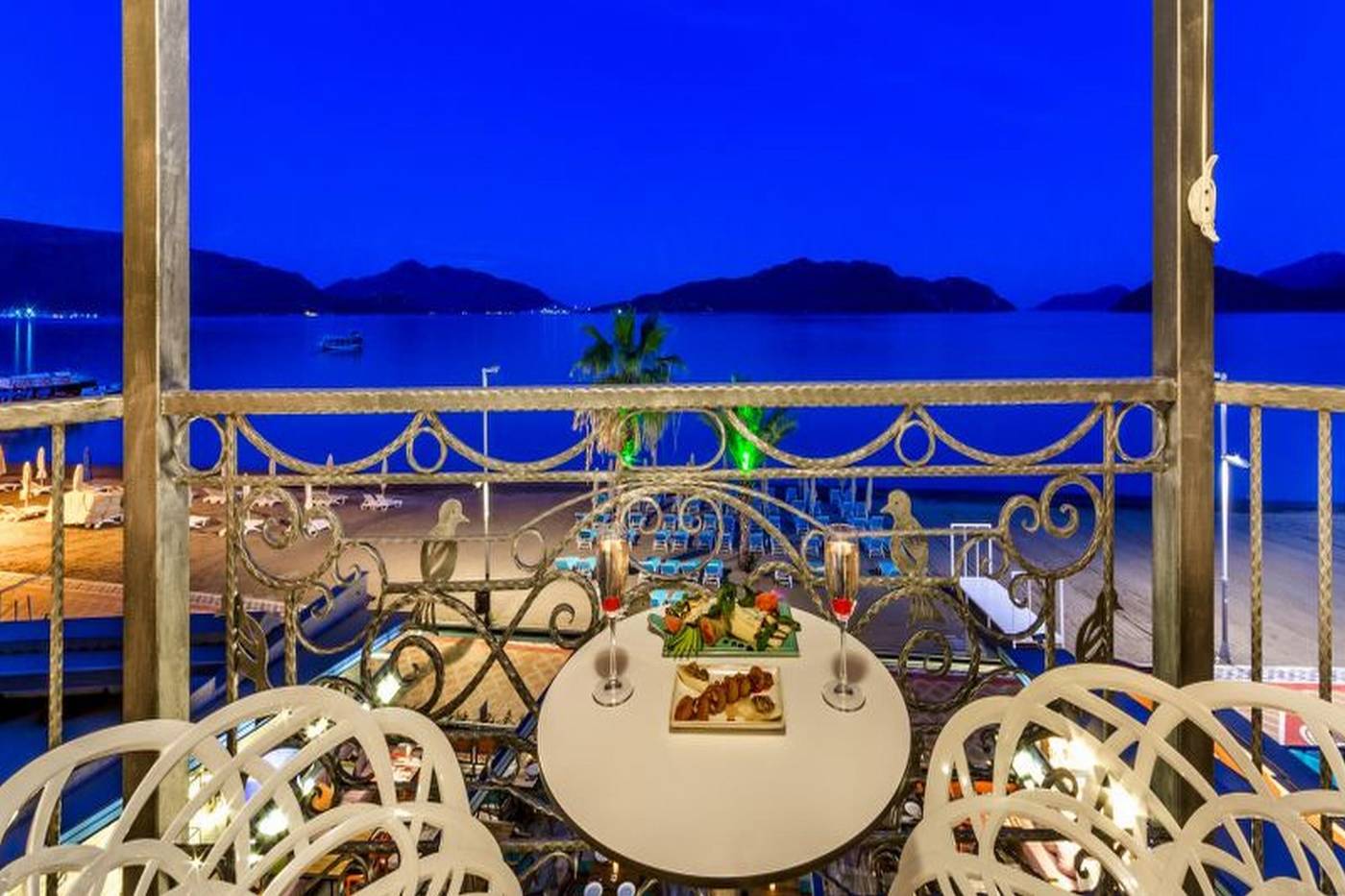 Kahveci-Alibey-Luxury-Concept-Restaurant-19