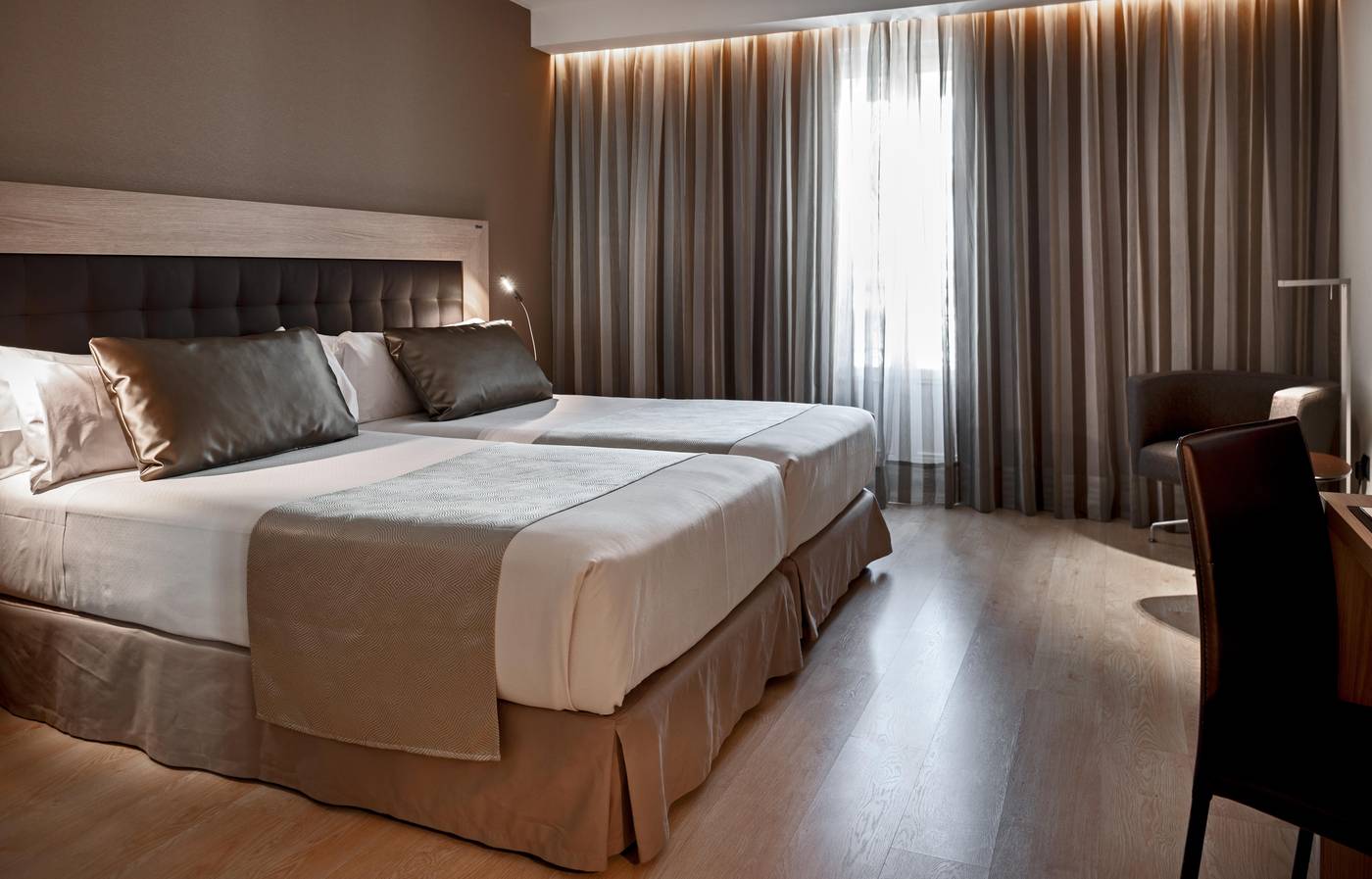 Catalonia-Plaza-Mayor-Room-29