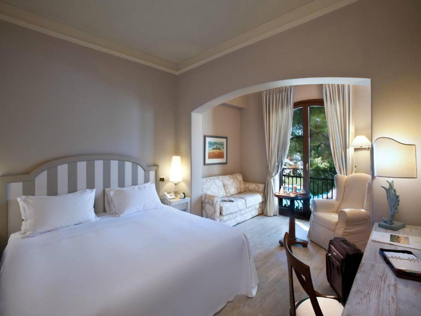 Grand-Hotel-Baia-Verde-Room-9