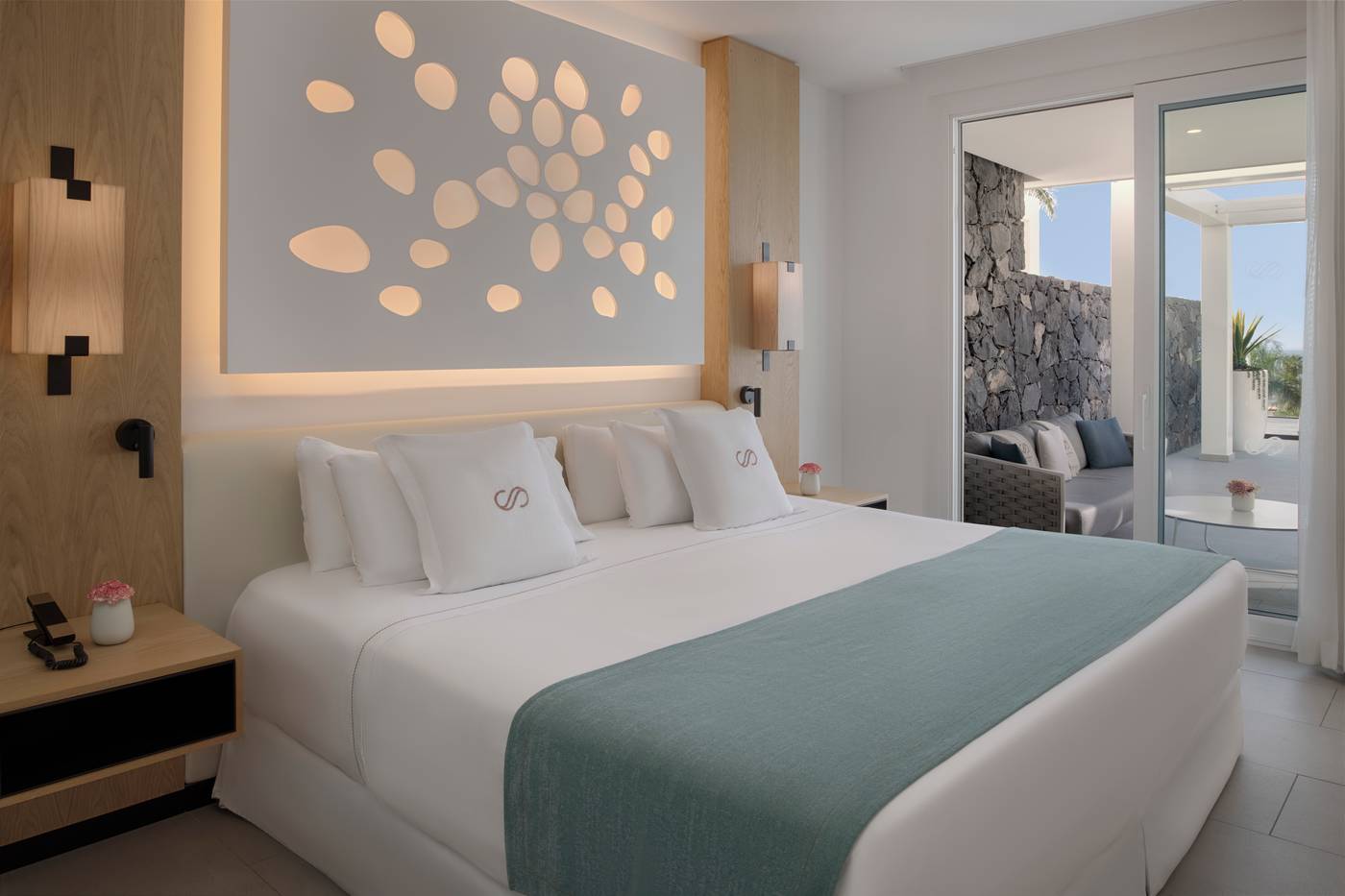 Royal-Hideaway-Corales-Suites--part-of-Barcel---Hotel-Group-Room-21