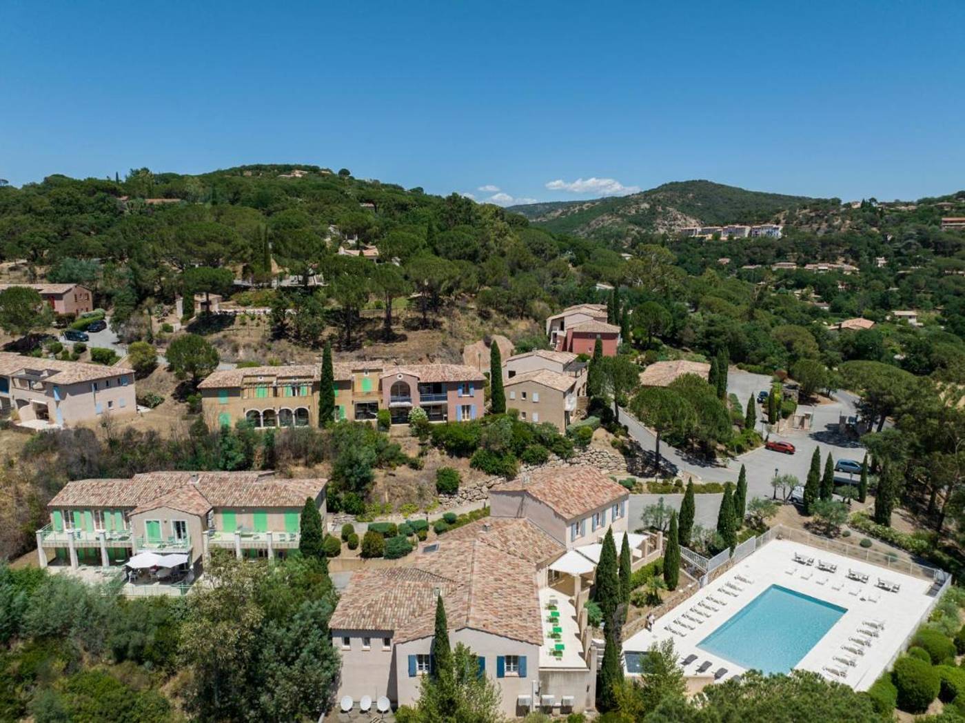 Garden---City-Les-Bastides-de-Grimaud-General-view-10