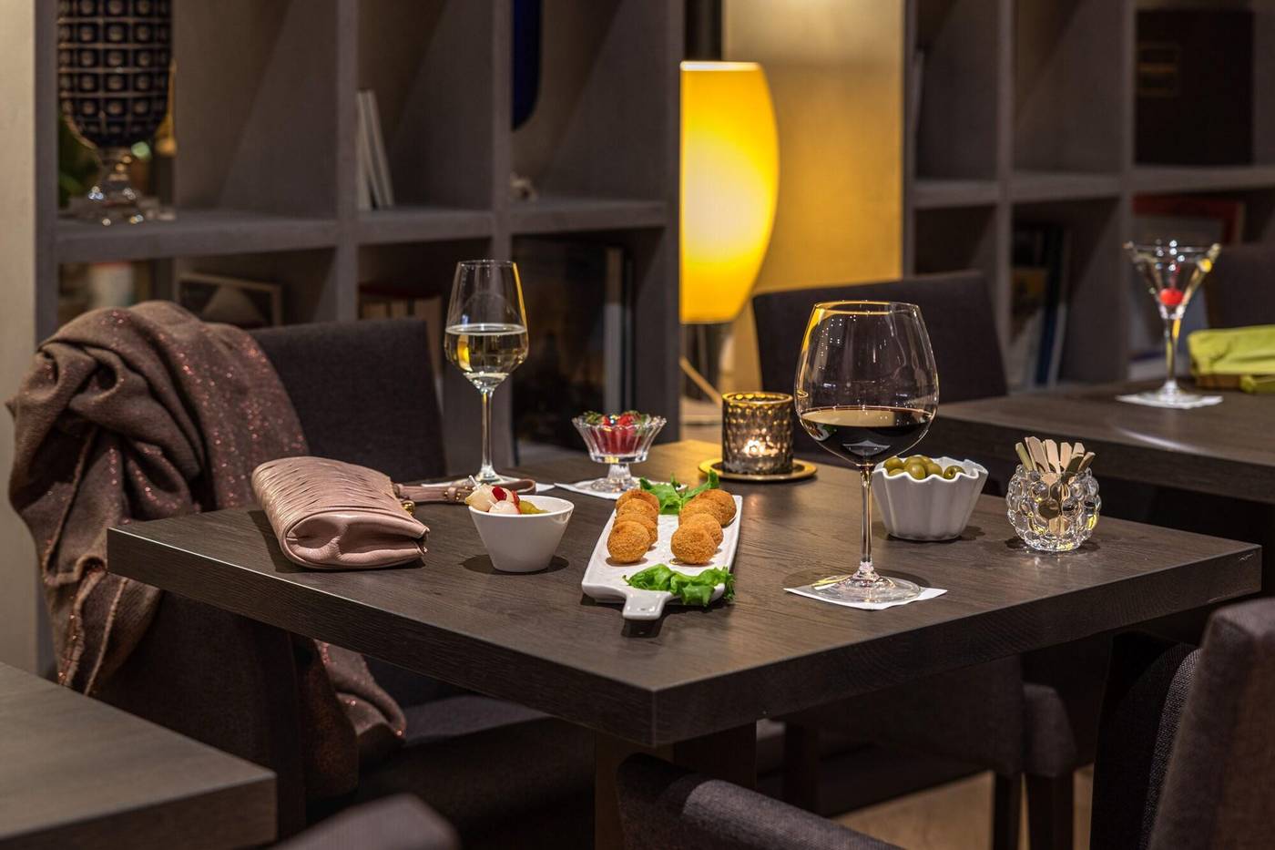 Palazzo-Dipinto-Room-22