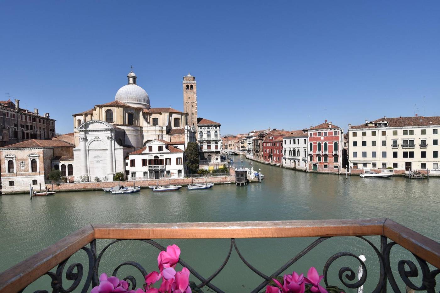 B-B-Vista-sul-Canal-Grande-General-view-1