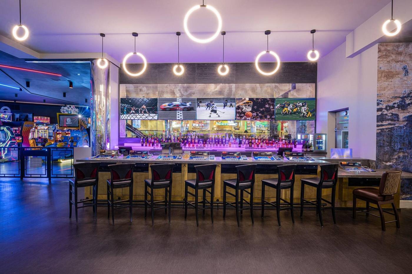 Horseshoe-Las-Vegas-Bar-15