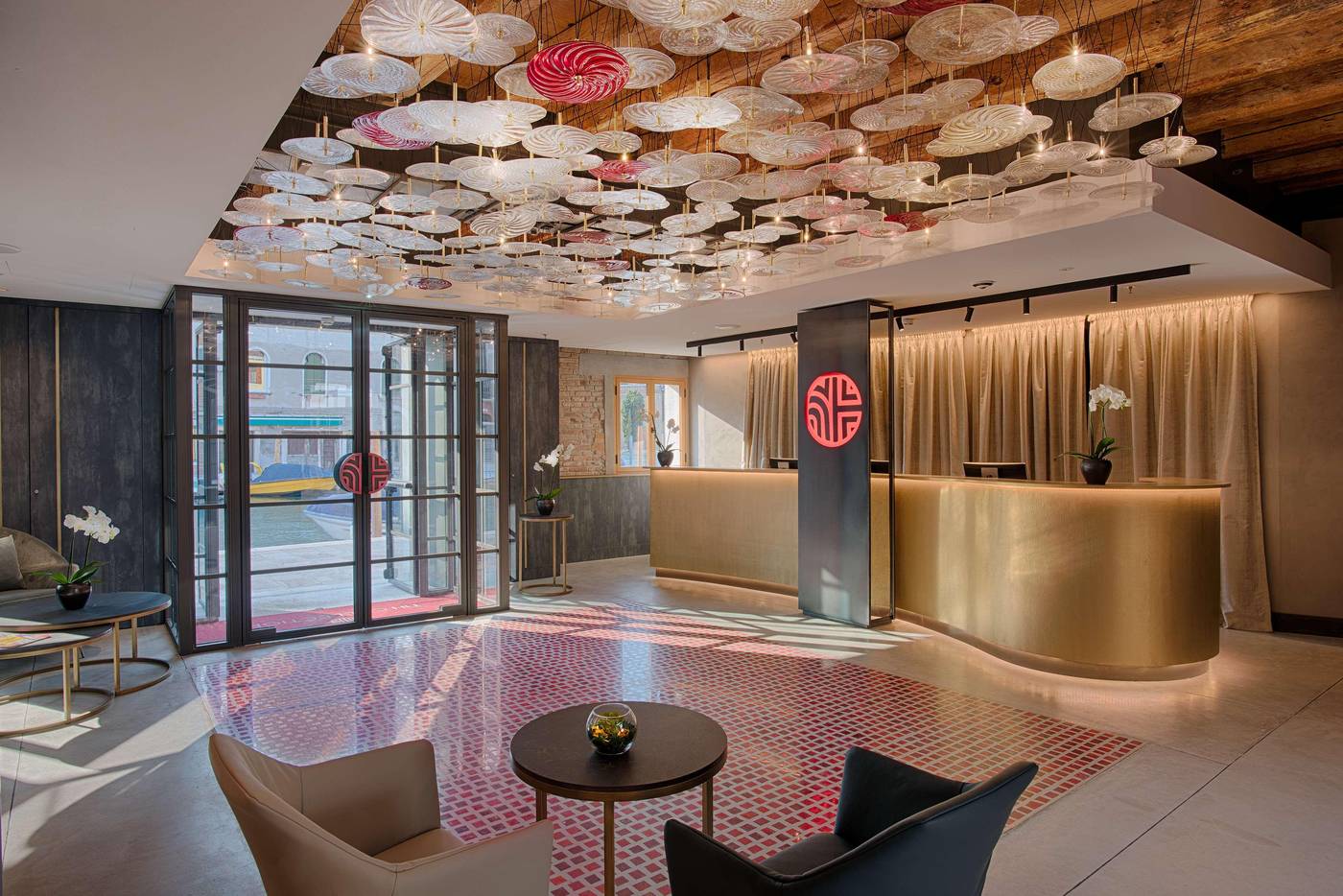 NH-Collection-Venezia-Murano-Villa-Lobby-3