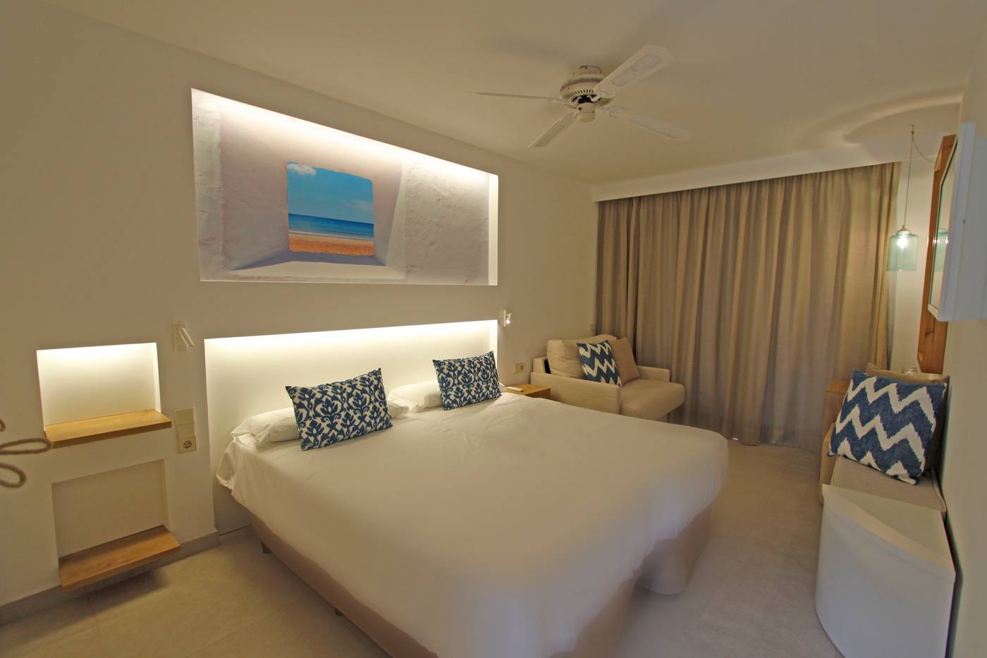 Portinatx-Beach-Club-Hotel-Room-28