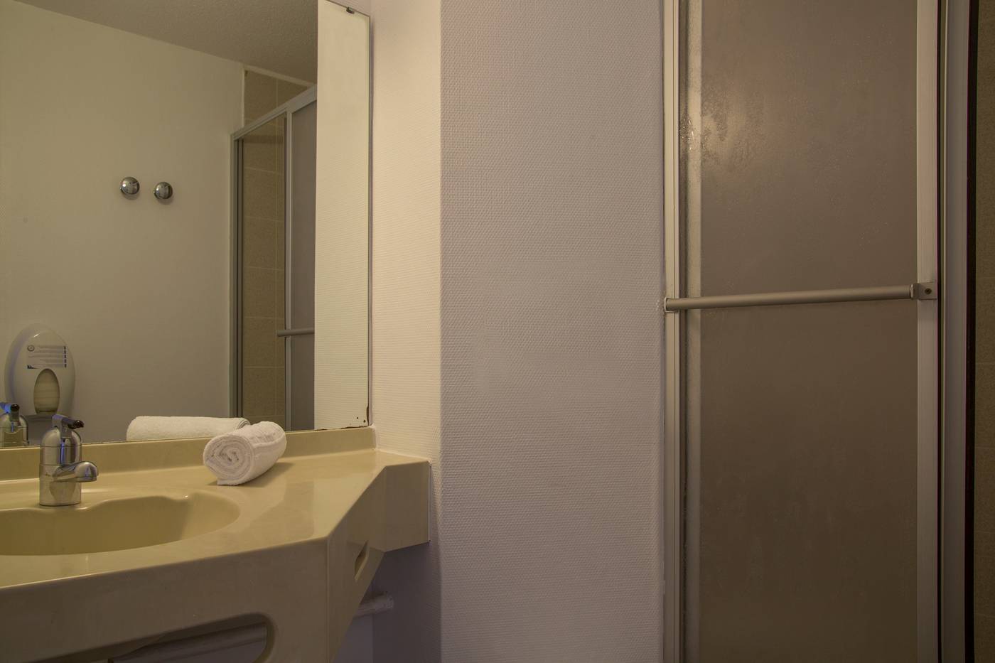 The Originals City, Hôtel Amys, Tarbes Sud-France-Odos-Room-9