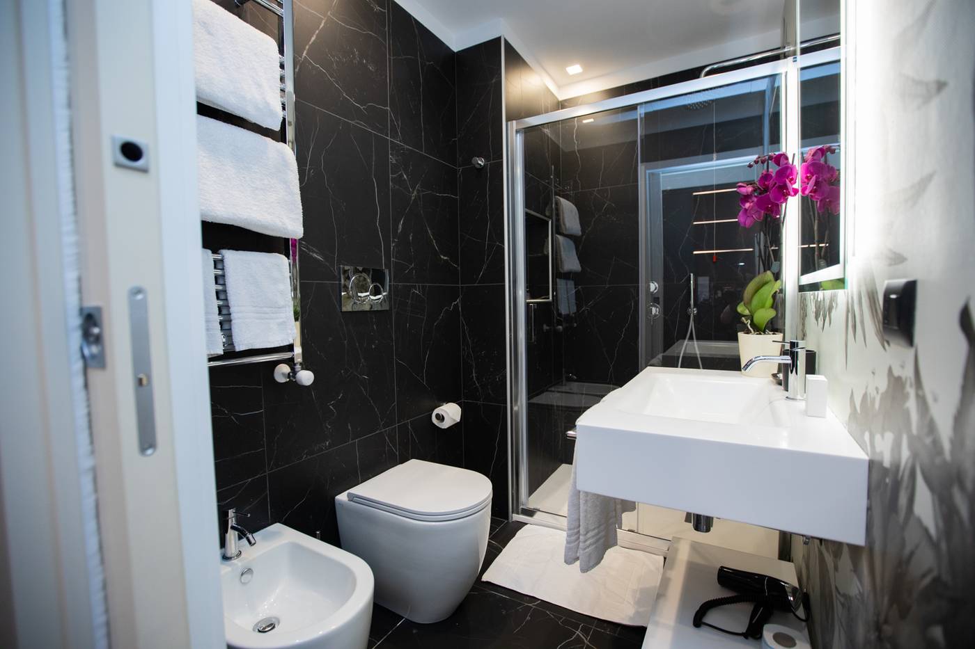 The-Major-Hotel-Room-22