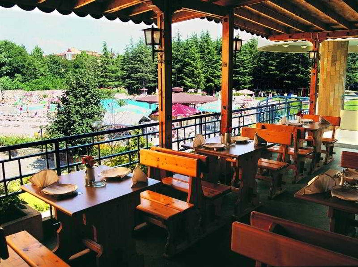 Park-Hotel-Continental-Restaurant-10