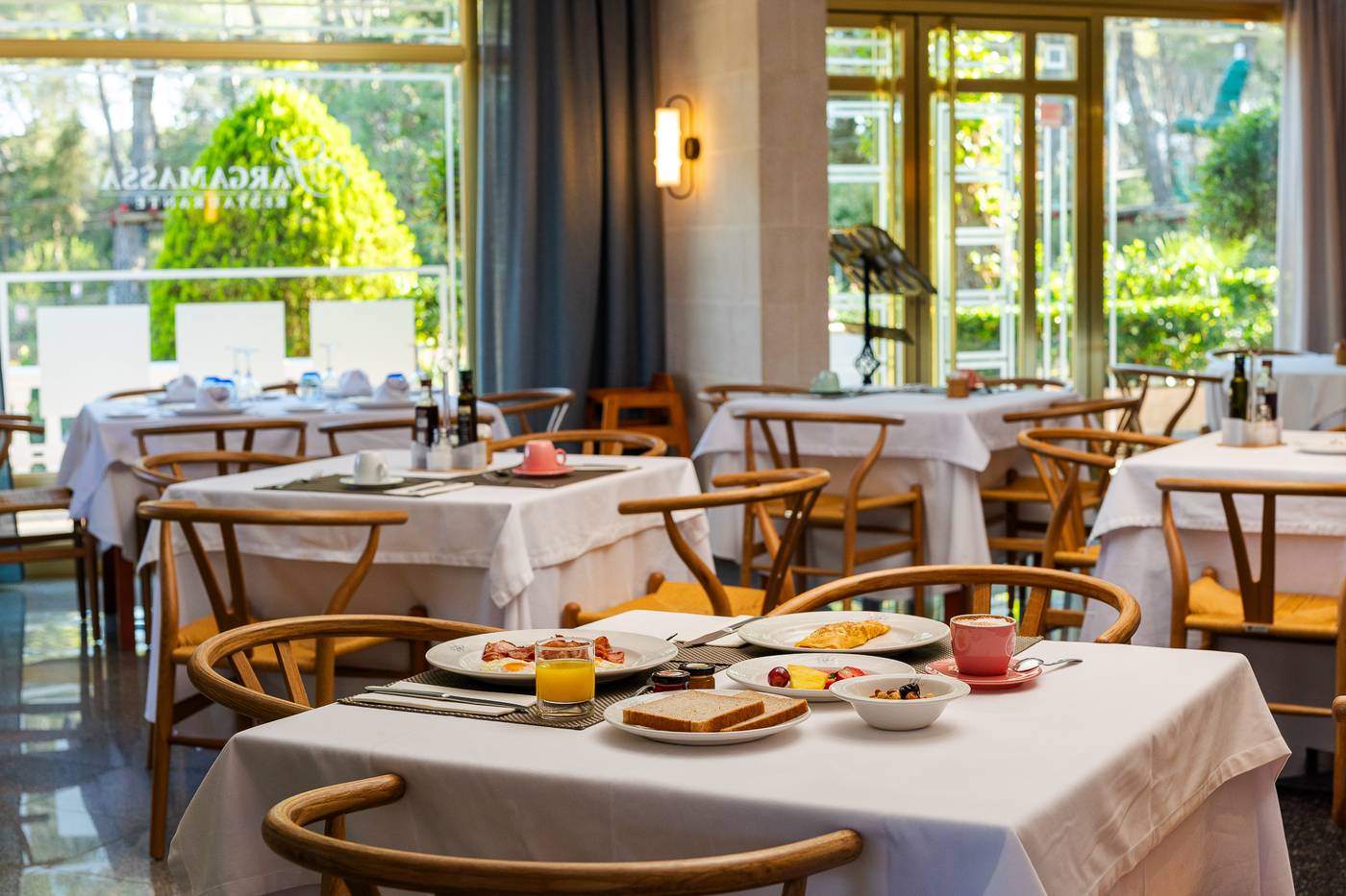 Suitehotel-S-Argamassa-Palace-Restaurant-38