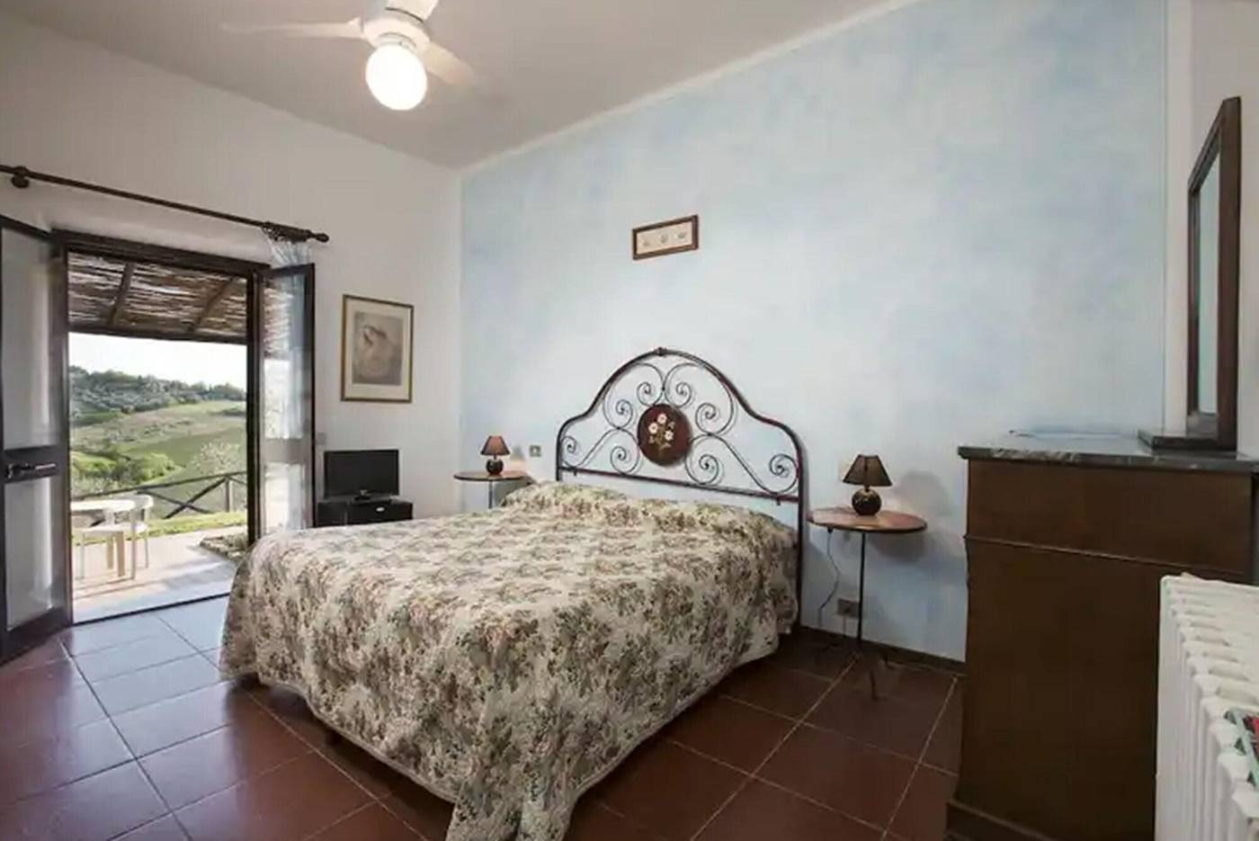 La-Loggia-Villa-Gloria-Room-38