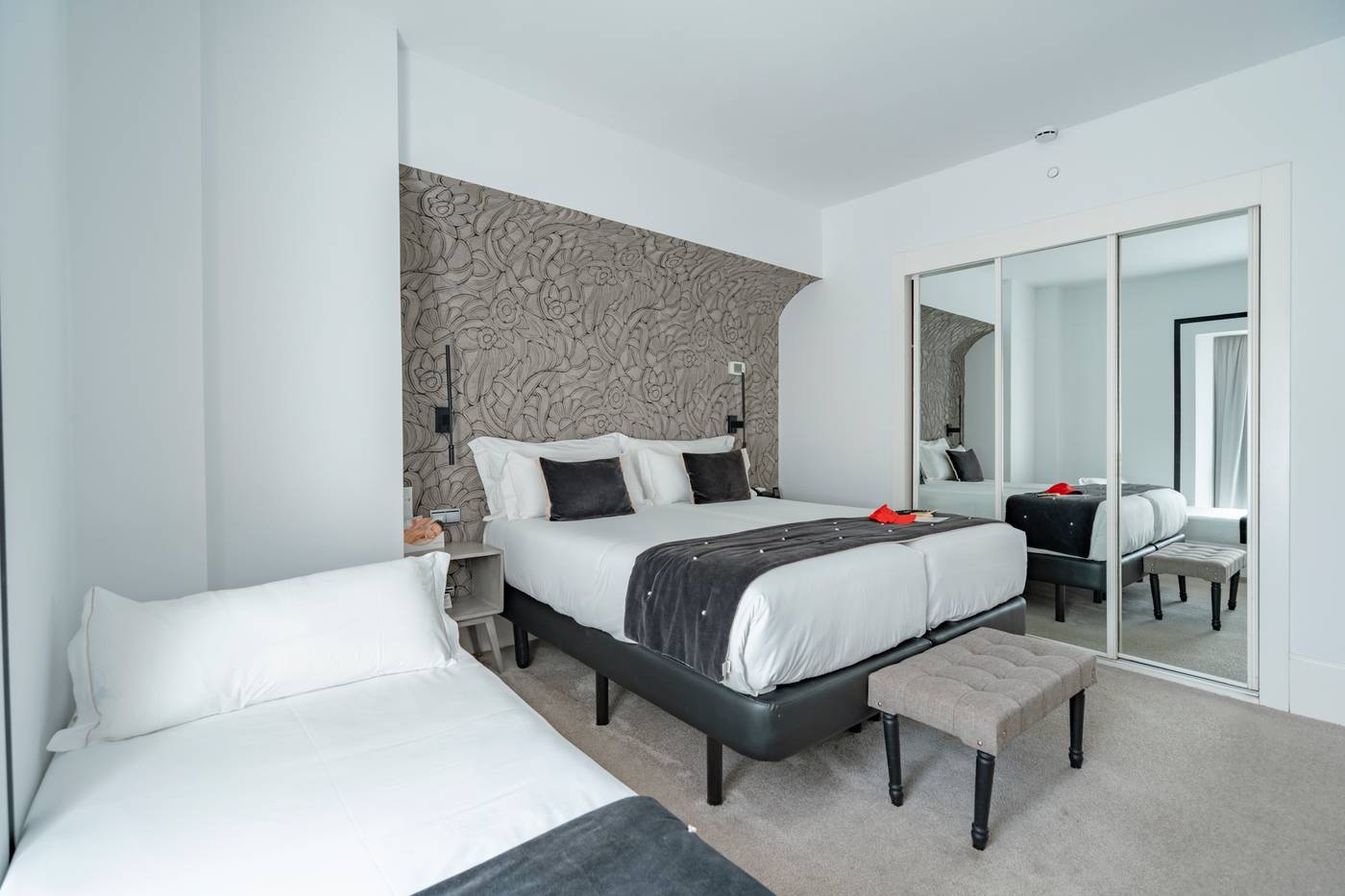 Hotel-Mariposa-Room-6