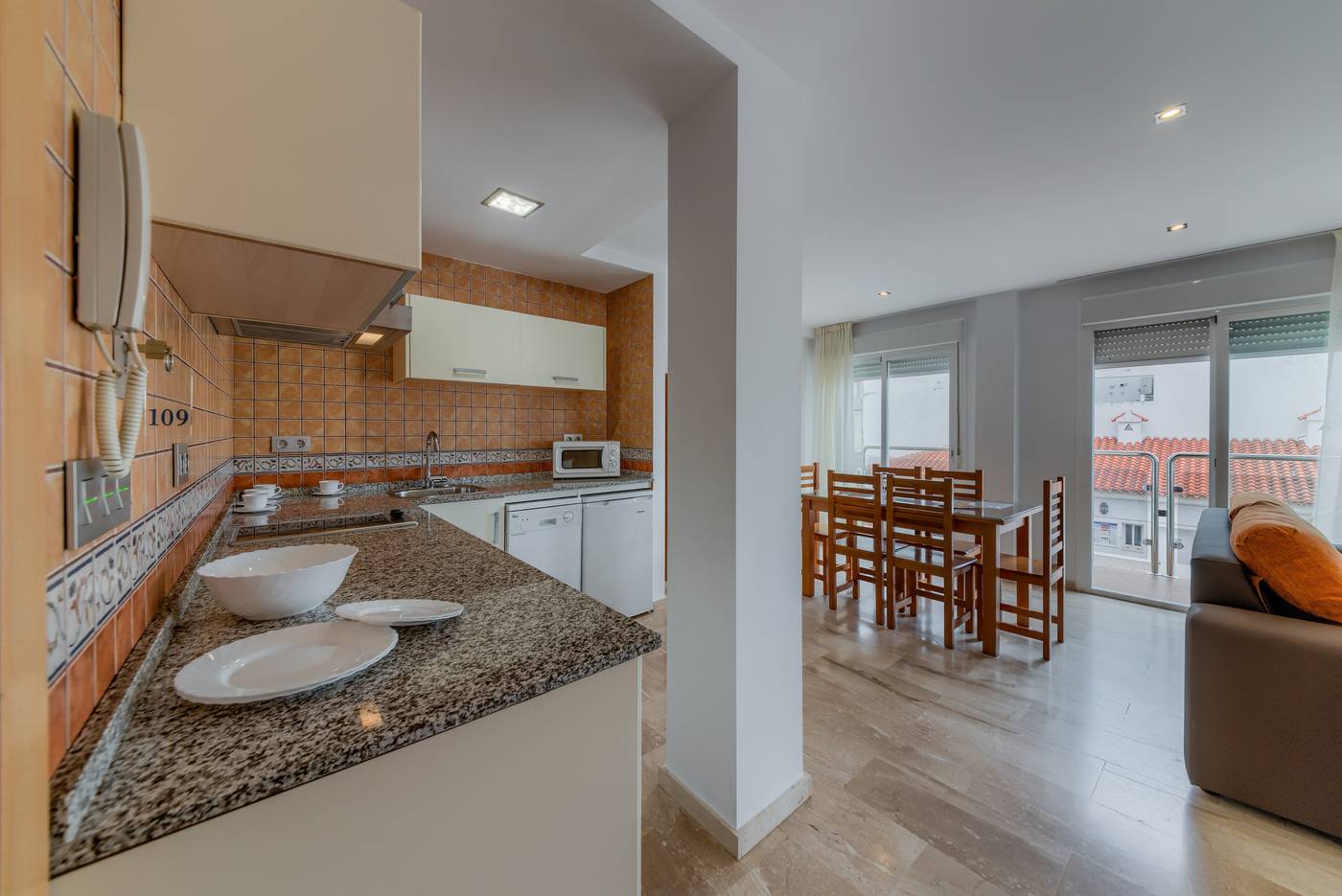 Loto-Conil-Apartamentos-Room-34