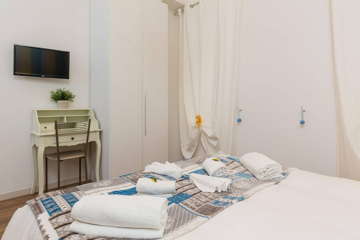 Rione-Monti-Suites-Room-39