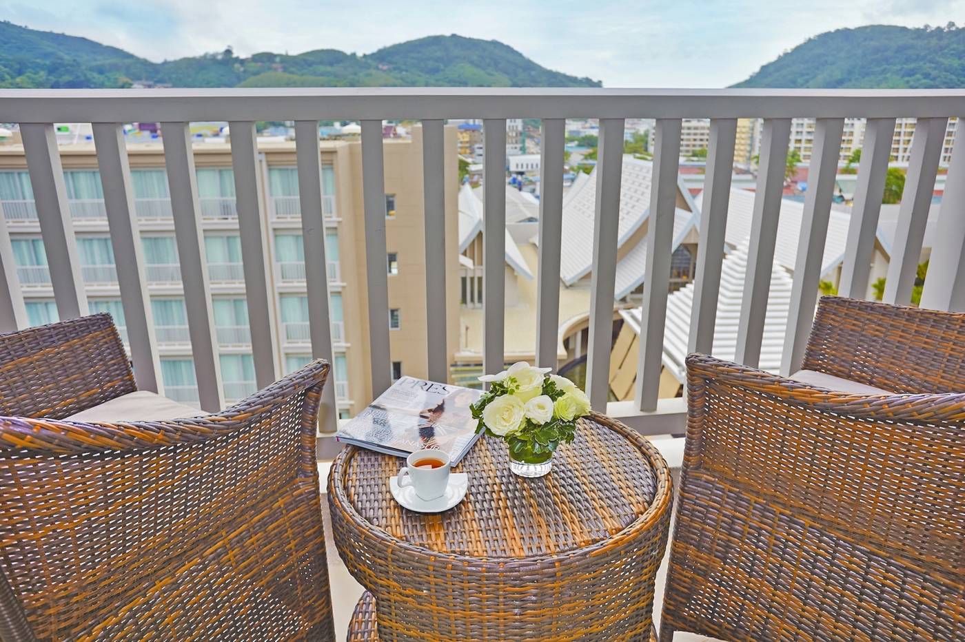 Grand-Mercure-Phuket-Patong-Room-16