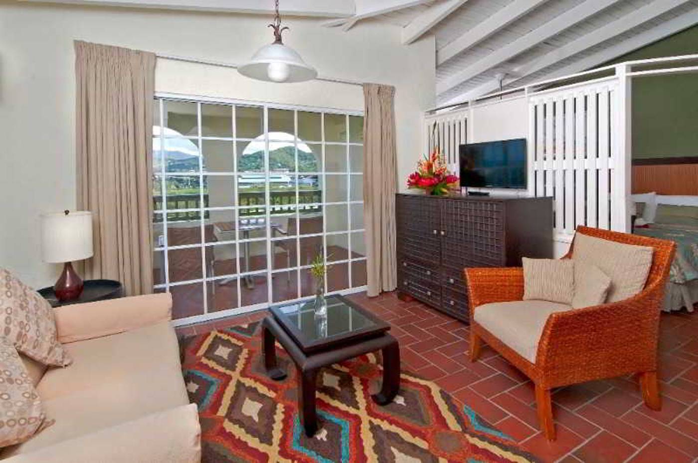 Blue-Horizons-Garden-Resort-Room-23