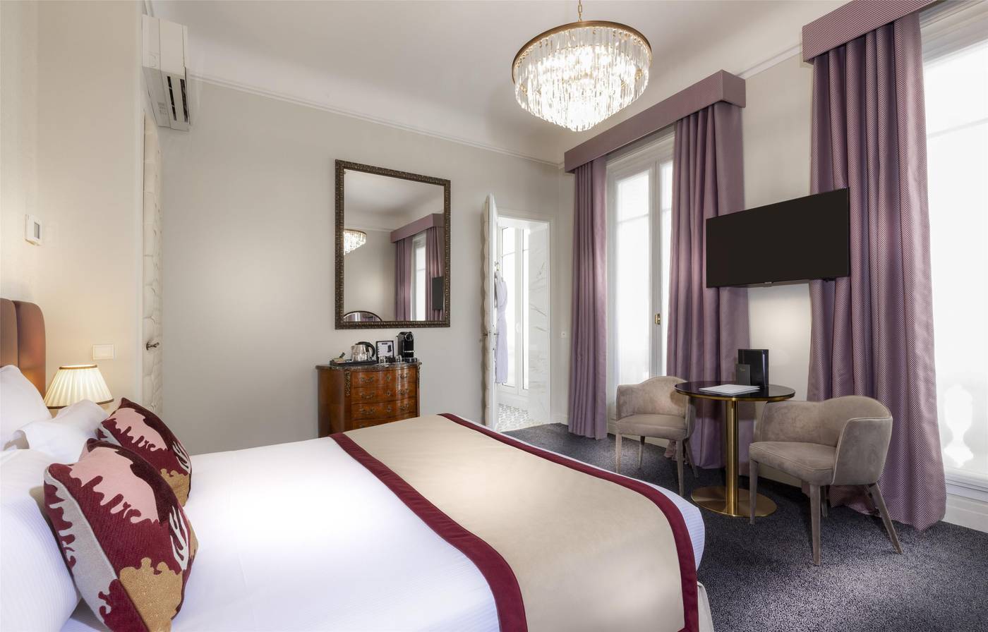 Hotel-Claridge-Worldhotel-Room-18