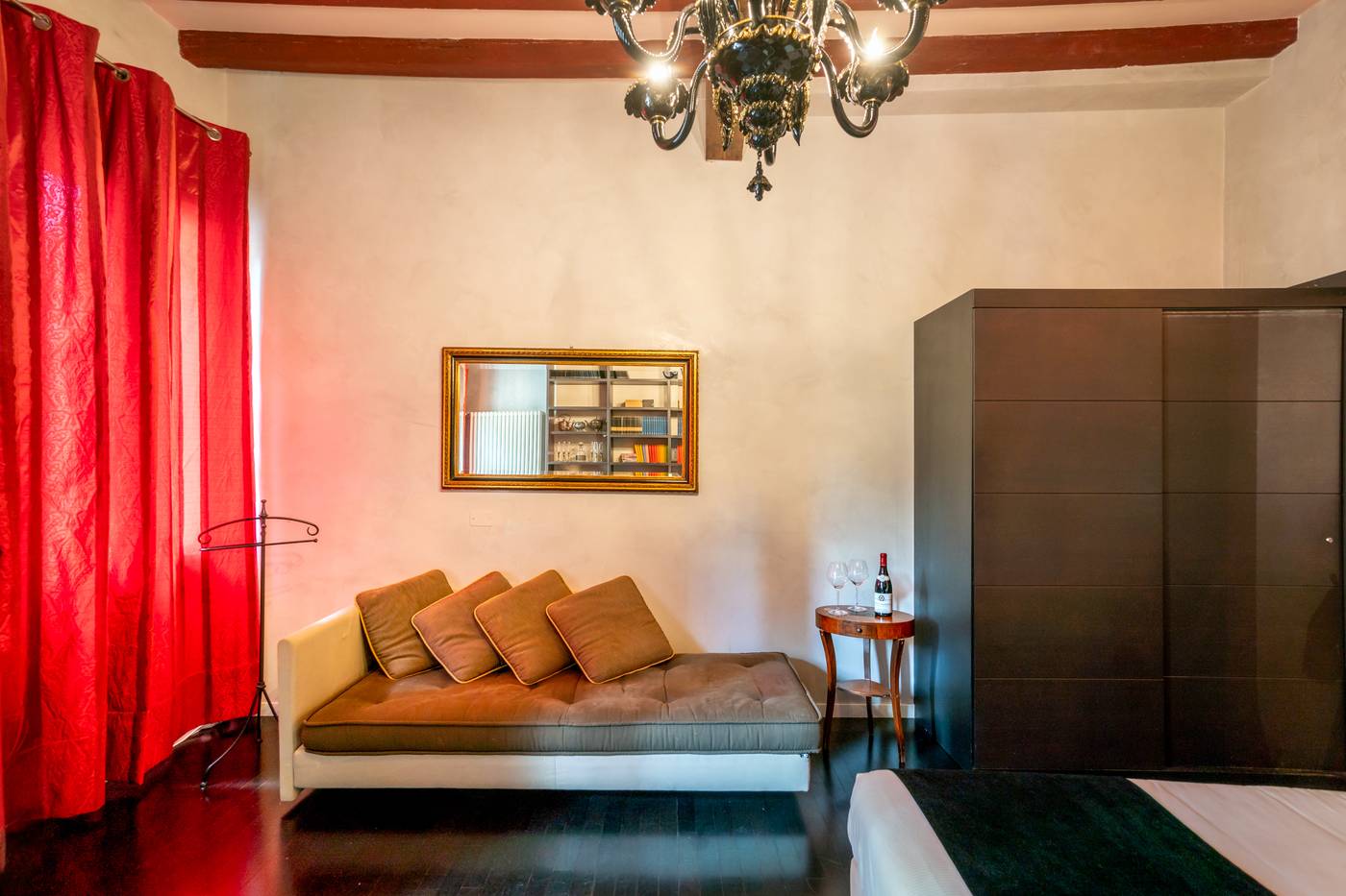 Palazzo-San-Luca-Room-36