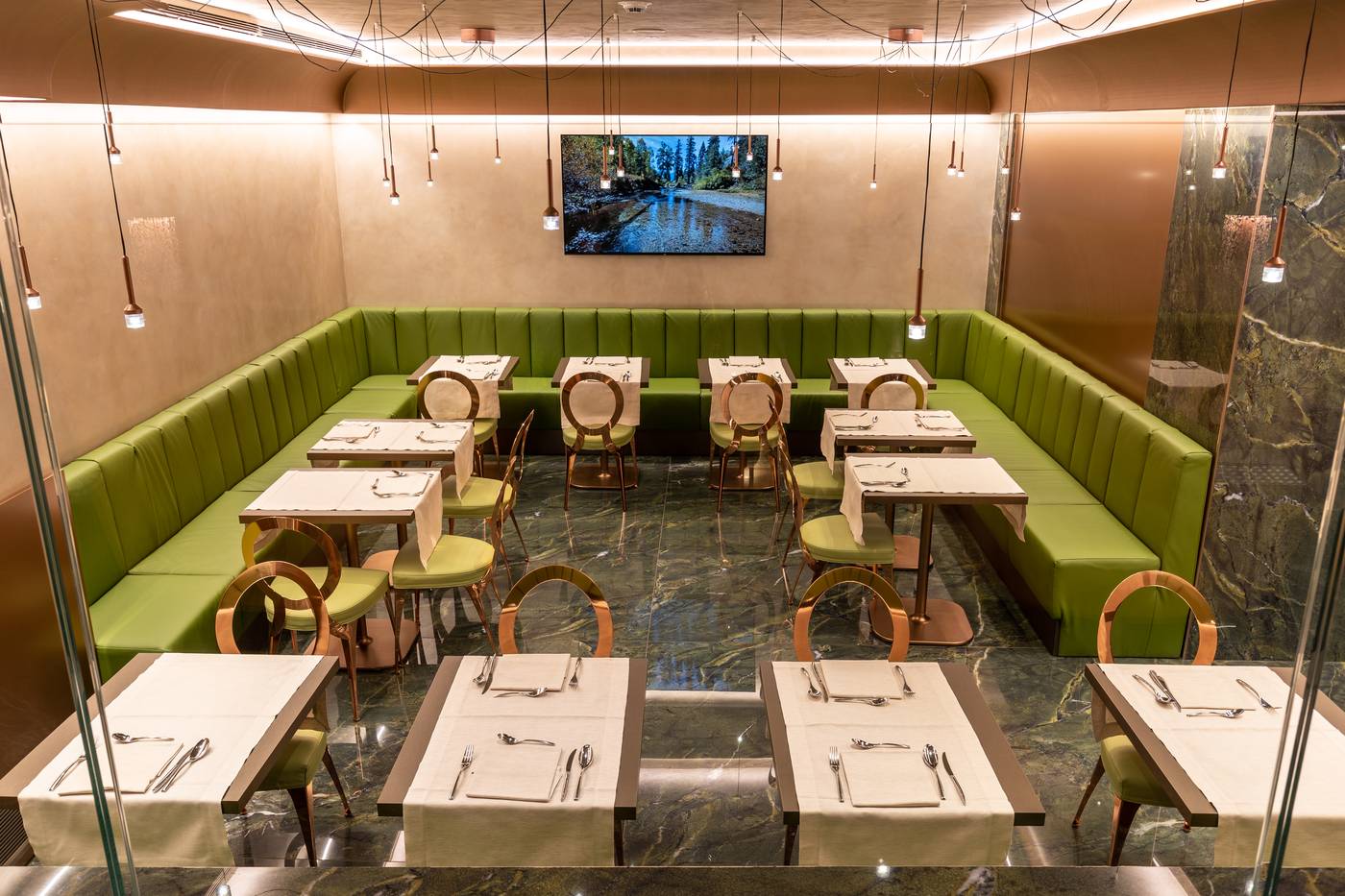 Ariston-Restaurant-38