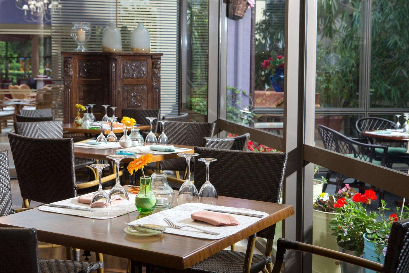 Dionysos-Hotel-Restaurant-45