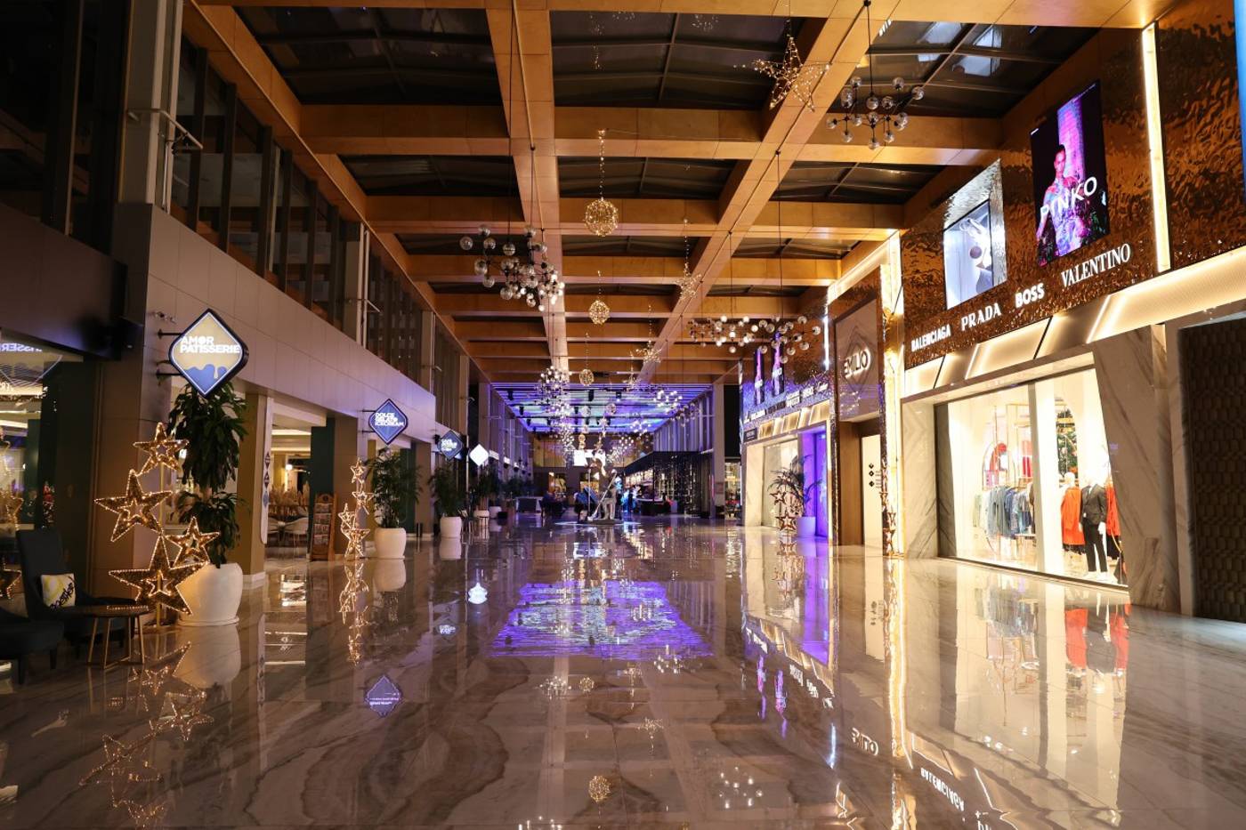 Nirvana Cosmopolitan