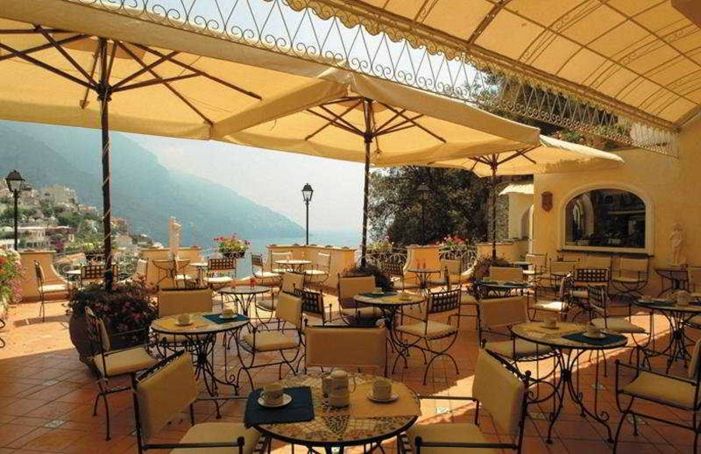 Hotel-Posa-Posa-Terrace-3