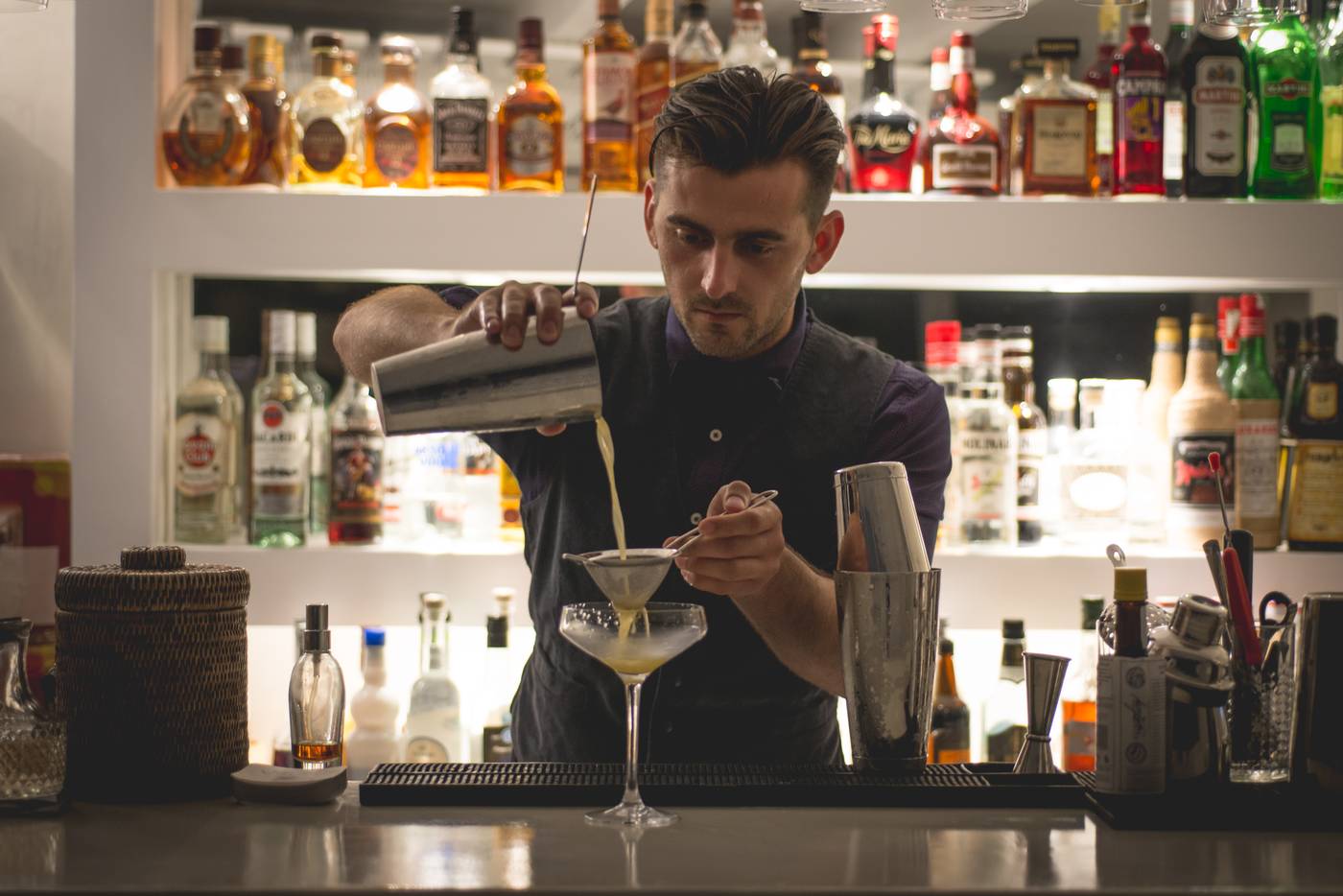 Aqua-Luxury-Suites-Restaurant-59