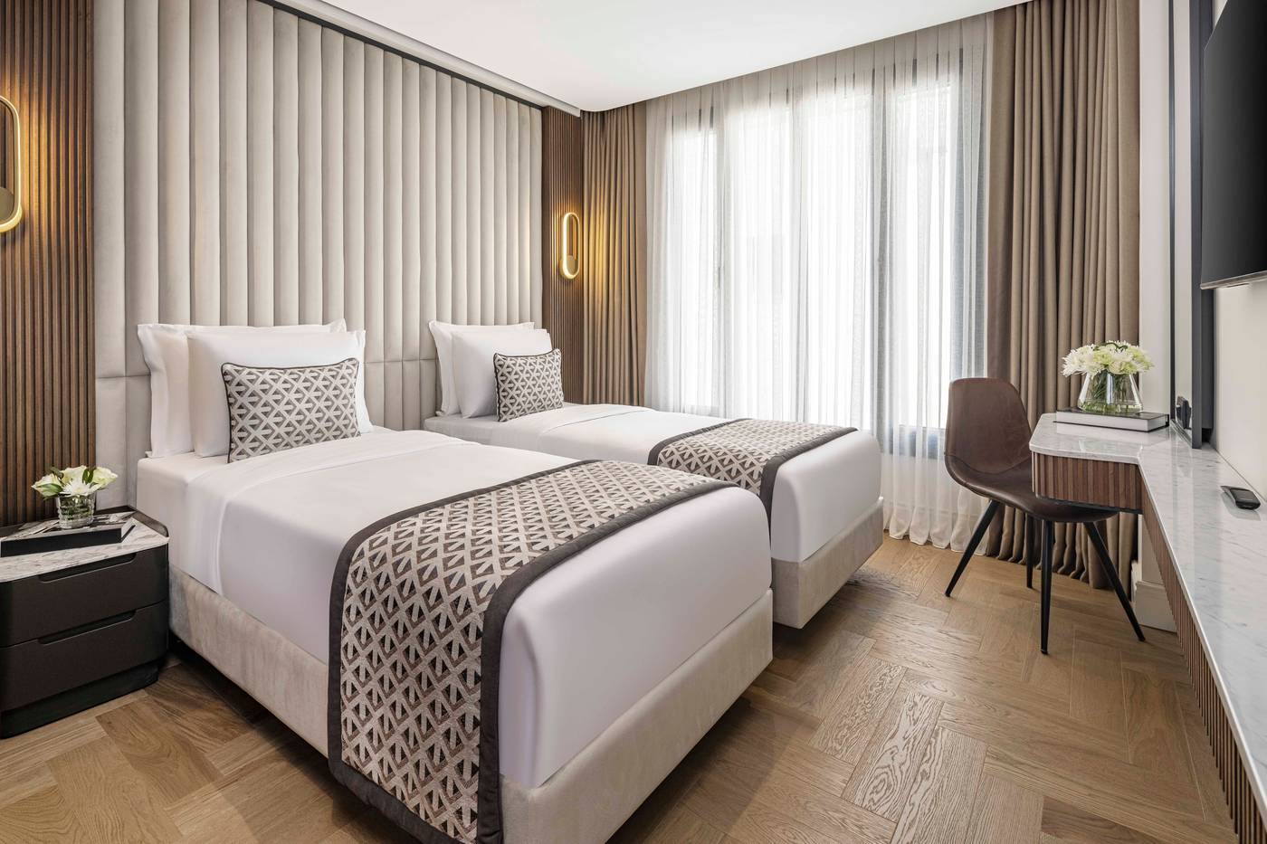 Dream-Inn-Karakoy-Bosphorus-Room-11