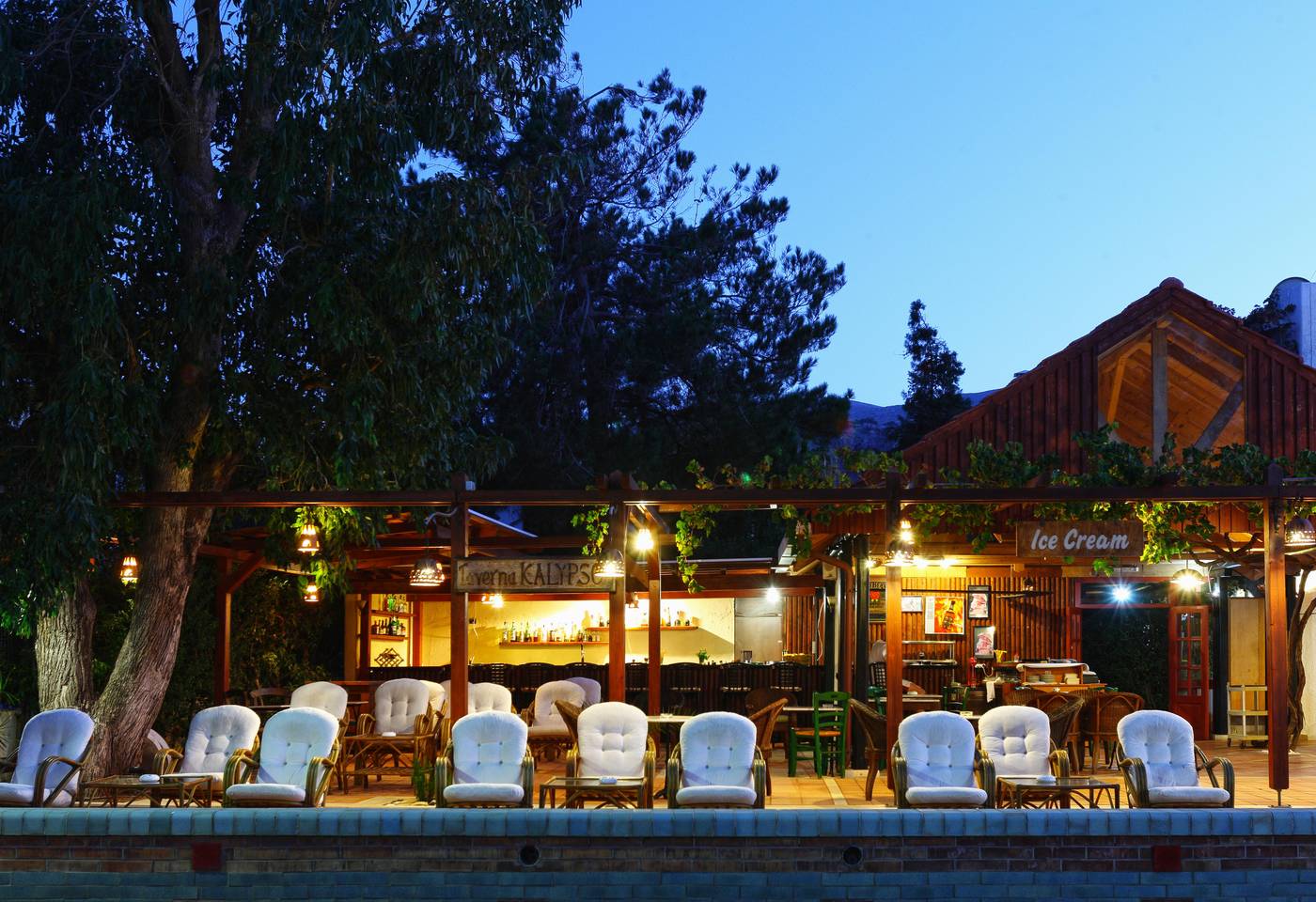 Kalypso-Hotel-Bar-16